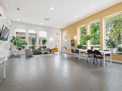 Photo 37 at 405 - 2137 Chesterfield Avenue, Central Lonsdale, North Vancouver