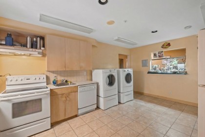 Photo 36 at 2490 Westhill Court, Westhill, West Vancouver