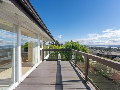 Photo 22 at 2220 Queens Avenue, Queens, West Vancouver