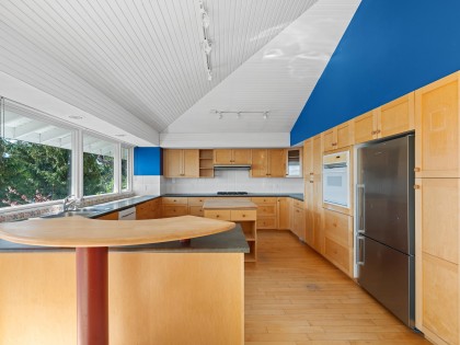 Photo 14 at 2220 Queens Avenue, Queens, West Vancouver