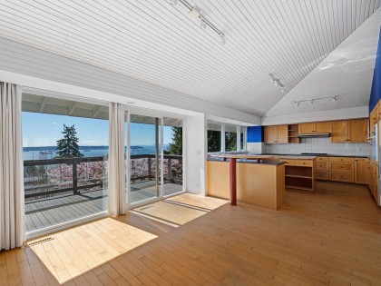 Photo 18 at 2220 Queens Avenue, Queens, West Vancouver