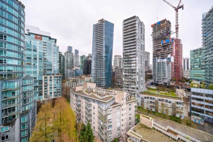 Photo 26 at 1401 - 560 Cardero Street, Coal Harbour, Vancouver West