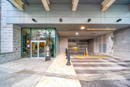 Photo 3 at 1401 - 560 Cardero Street, Coal Harbour, Vancouver West