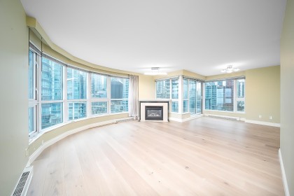 Photo 4 at 1401 - 560 Cardero Street, Coal Harbour, Vancouver West