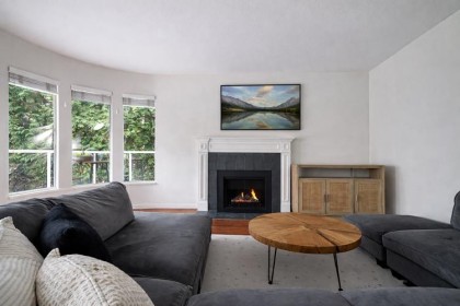 Photo 5 at 202 - 320 W 2nd Street, Lower Lonsdale, North Vancouver