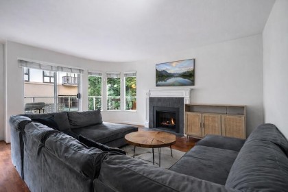 Photo 4 at 202 - 320 W 2nd Street, Lower Lonsdale, North Vancouver