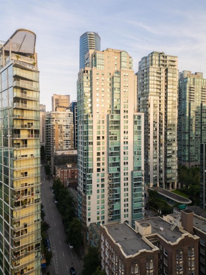 Photo 16 at 806 - 1238 Melville Street, Coal Harbour, Vancouver West