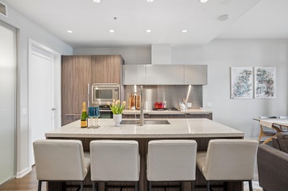 Photo 13 at 102 - 128 Athletes Way, False Creek, Vancouver West