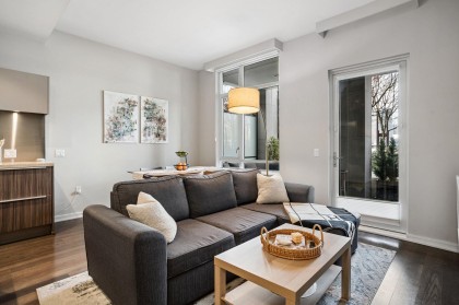 Photo 7 at 102 - 128 Athletes Way, False Creek, Vancouver West