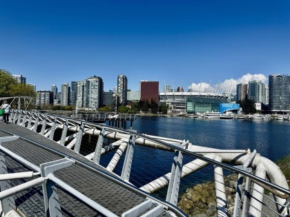 Photo 37 at 102 - 128 Athletes Way, False Creek, Vancouver West