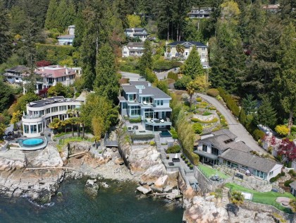 Photo 2 at 3906 Marine Drive, West Bay, West Vancouver