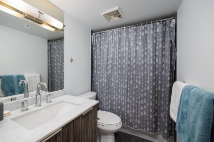 Photo 13 at 1704 - 1088 Richards Street, Yaletown, Vancouver West