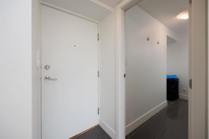 Photo 11 at 1704 - 1088 Richards Street, Yaletown, Vancouver West