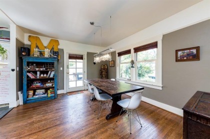 Photo 11 at 364 E 14th Street, Central Lonsdale, North Vancouver