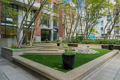 Photo 24 at 403 - 988 Richards Street, Yaletown, Vancouver West