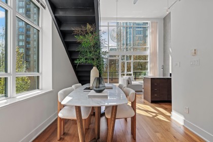 Photo 11 at 403 - 988 Richards Street, Yaletown, Vancouver West