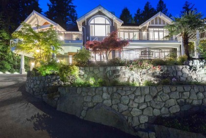 Photo 1 at 3395 Thompson Crescent, Westmount WV, West Vancouver