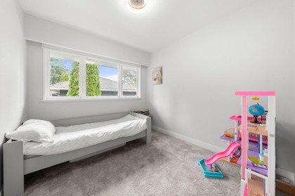 Photo 34 at 675 Burley Drive, Cedardale, West Vancouver