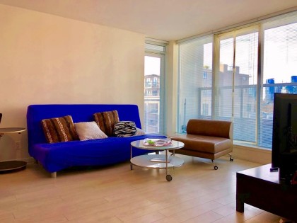 Photo 4 at 613 - 1887 Crowe Street, False Creek, Vancouver West