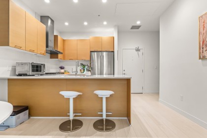 Photo 7 at 117 - 3581 Ross Drive, University VW, Vancouver West