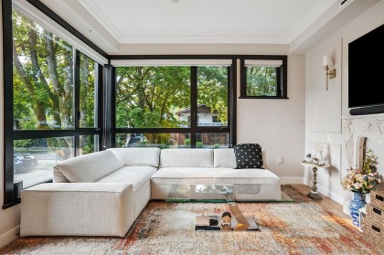 Photo 2 at 201 - 3669 W 11th Avenue, Kitsilano, Vancouver West