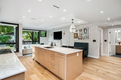 Photo 12 at 201 - 3669 W 11th Avenue, Kitsilano, Vancouver West