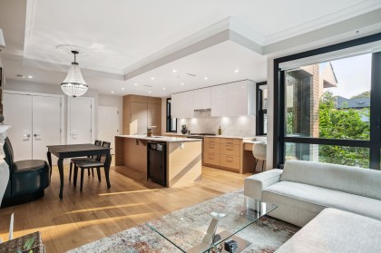 Photo 5 at 201 - 3669 W 11th Avenue, Kitsilano, Vancouver West