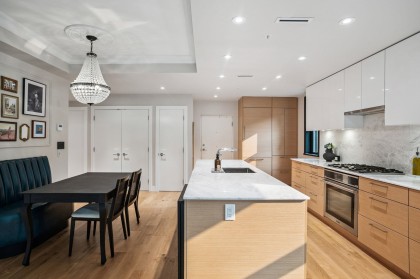 Photo 9 at 201 - 3669 W 11th Avenue, Kitsilano, Vancouver West