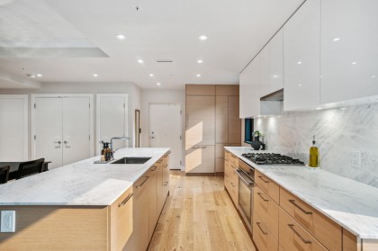 Photo 14 at 201 - 3669 W 11th Avenue, Kitsilano, Vancouver West