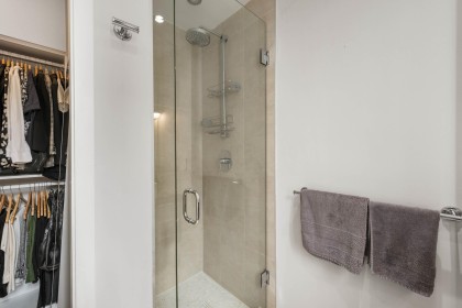 Photo 23 at 204 - 2108 W 12th Avenue, Kitsilano, Vancouver West