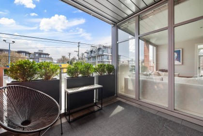 Photo 14 at 204 - 2108 W 12th Avenue, Kitsilano, Vancouver West