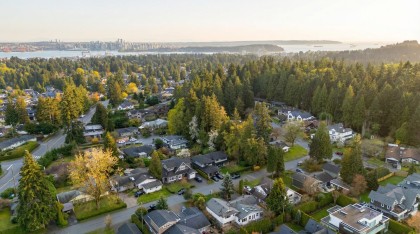 Photo 6 at 972 Beaconsfield Road, Forest Hills NV, North Vancouver