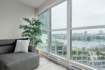 Photo 5 at 1404 - 1323 Homer Street, Yaletown, Vancouver West