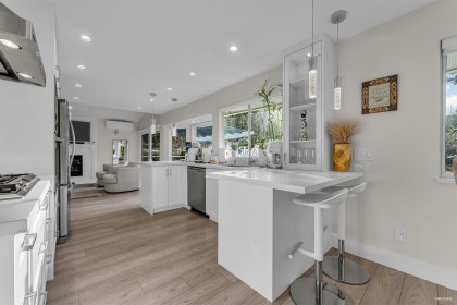 Photo 8 at 633 Fir Street, Central Lonsdale, North Vancouver