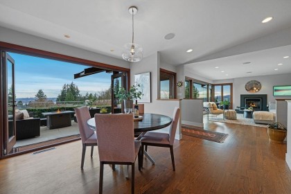 Photo 13 at 124 Carisbrooke Crescent, Upper Lonsdale, North Vancouver