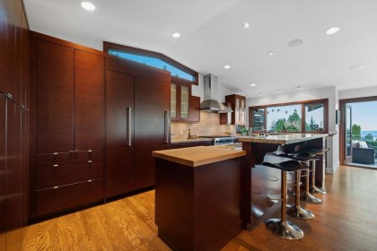 Photo 14 at 124 Carisbrooke Crescent, Upper Lonsdale, North Vancouver