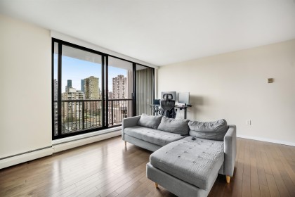 Photo 5 at 1702 - 1330 Harwood Street, West End VW, Vancouver West