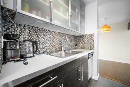 Photo 14 at 1702 - 1330 Harwood Street, West End VW, Vancouver West