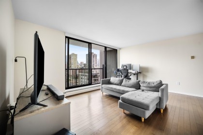 Photo 4 at 1702 - 1330 Harwood Street, West End VW, Vancouver West