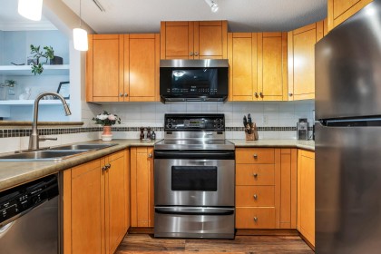 Photo 9 at 13 - 1073 Lynn Valley Road, Lynn Valley, North Vancouver