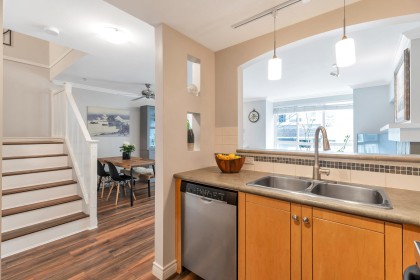 Photo 10 at 13 - 1073 Lynn Valley Road, Lynn Valley, North Vancouver