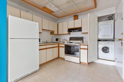 Photo 22 at 729 W 62nd Avenue, Marpole, Vancouver West