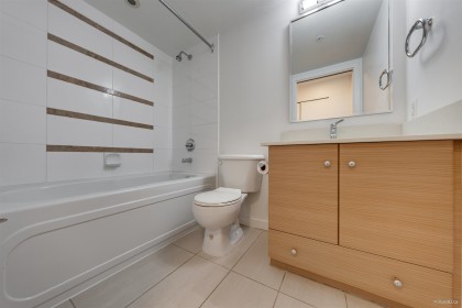 Photo 16 at 909 - 928 Homer Street, Yaletown, Vancouver West