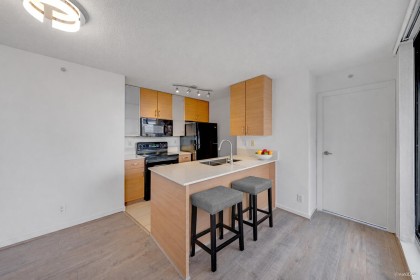 Photo 12 at 909 - 928 Homer Street, Yaletown, Vancouver West