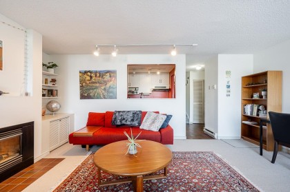 Photo 7 at 836 Millbank, False Creek, Vancouver West