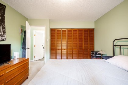 Photo 20 at 836 Millbank, False Creek, Vancouver West