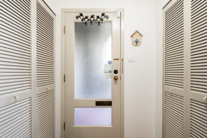 Photo 4 at 836 Millbank, False Creek, Vancouver West