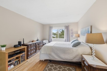 Photo 22 at 906 Roche Point Drive, Roche Point, North Vancouver