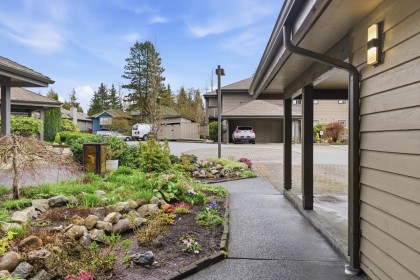 Photo 3 at 906 Roche Point Drive, Roche Point, North Vancouver