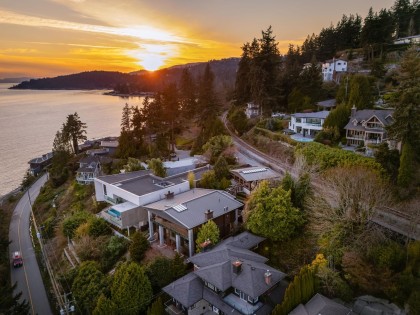 Photo 17 at 3673 Sunset Lane, West Bay, West Vancouver